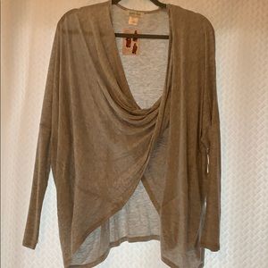 Grey grace and lace top
